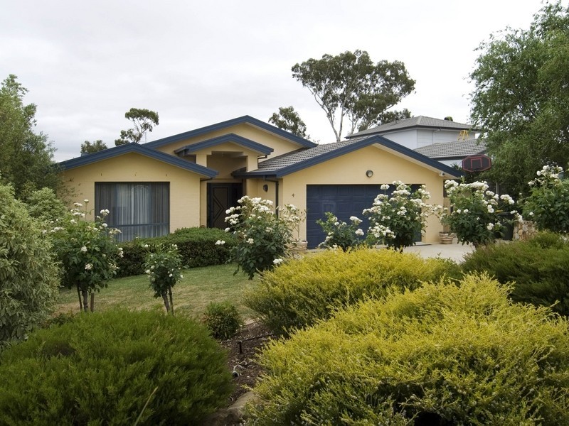 4 Geehi Place, Amaroo ACT 2914