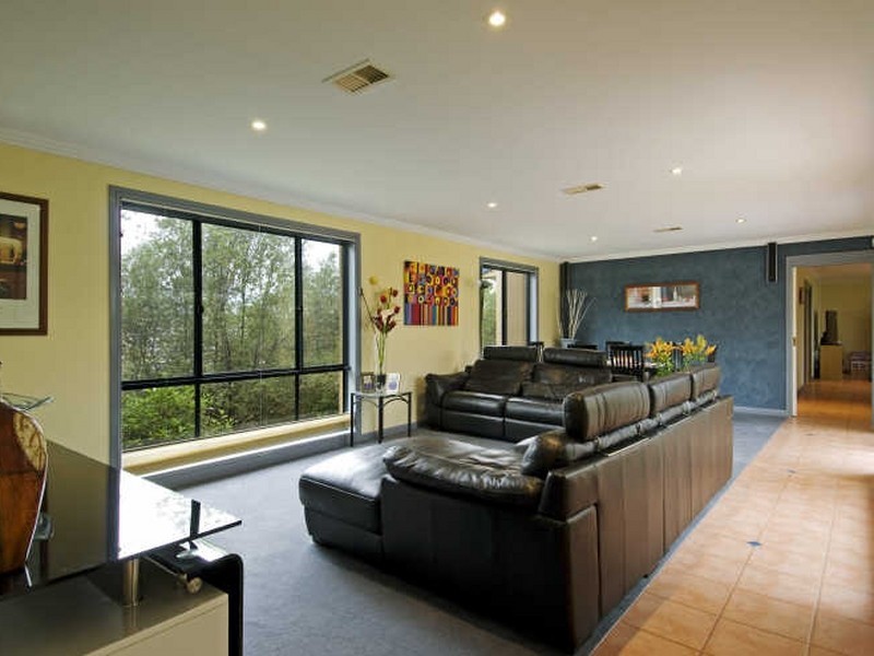 4 Geehi Place, Amaroo ACT 2914