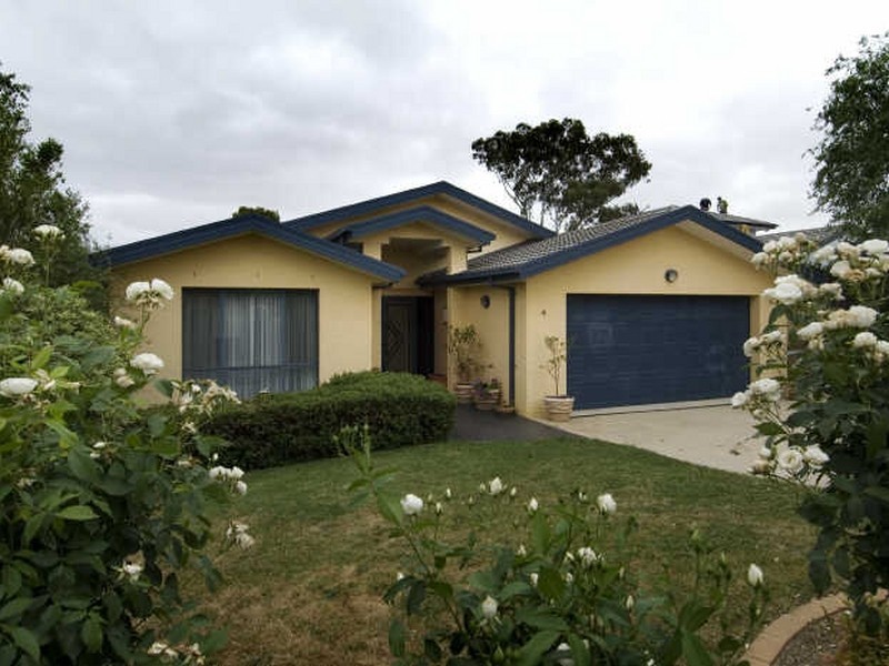 4 Geehi Place, Amaroo ACT 2914