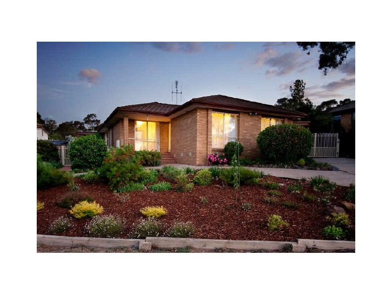 12 Alleyne Close, Macgregor ACT 2615