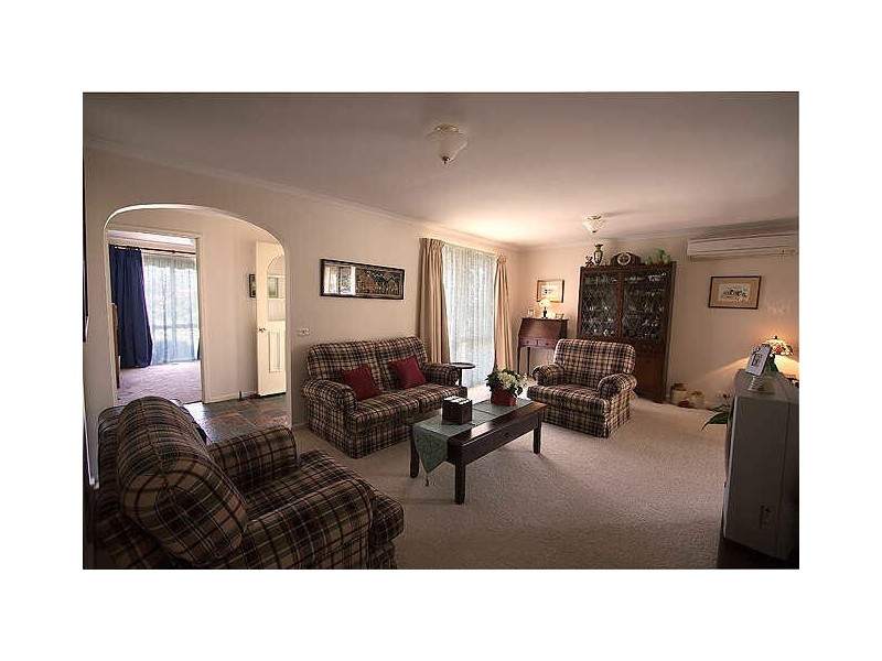 12 Alleyne Close, Macgregor ACT 2615