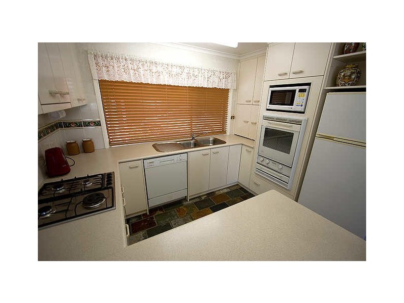 12 Alleyne Close, Macgregor ACT 2615