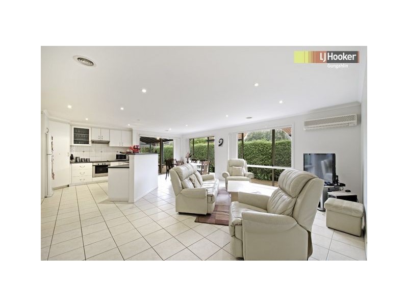 6 John Winter Street, Gungahlin ACT 2912