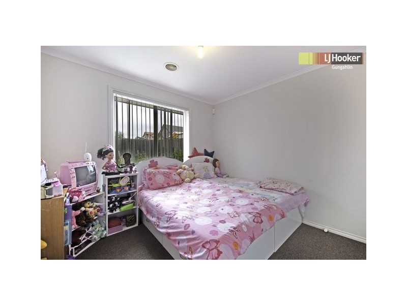 6 John Winter Street, Gungahlin ACT 2912