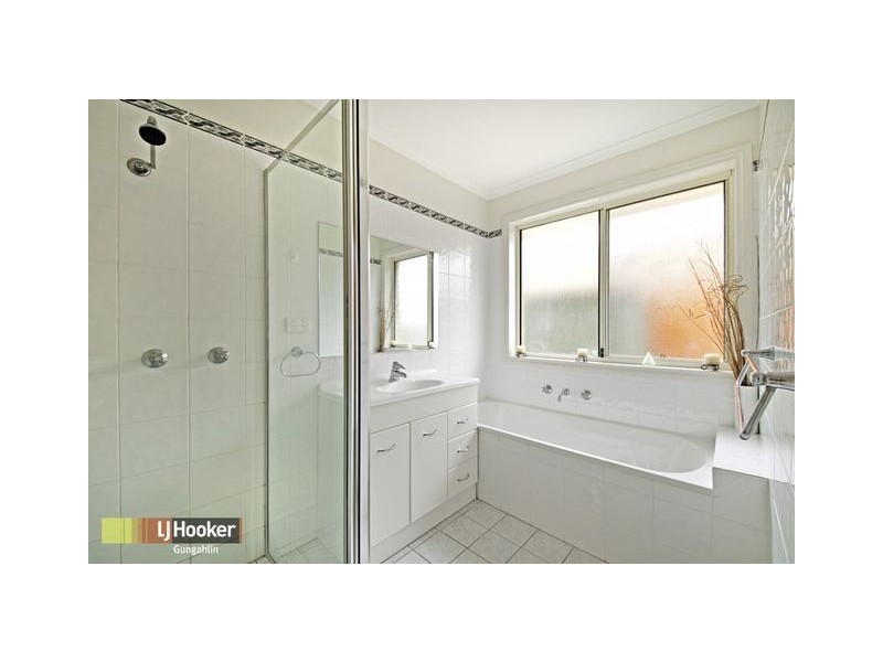 6 John Winter Street, Gungahlin ACT 2912
