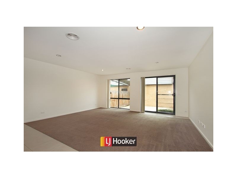 363 Anthony Rolfe Avenue, Gungahlin ACT 2912