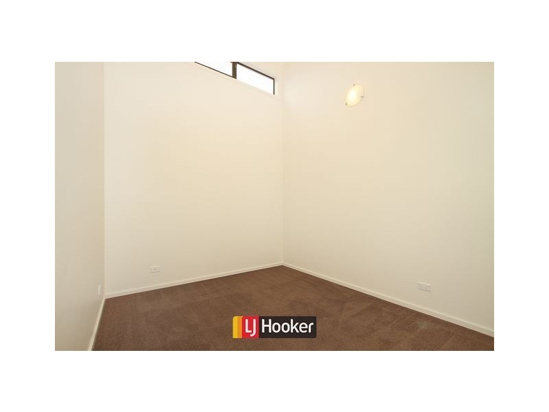 363 Anthony Rolfe Avenue, Gungahlin ACT 2912