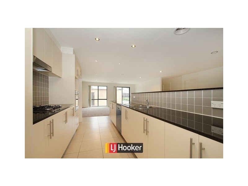 363 Anthony Rolfe Avenue, Gungahlin ACT 2912