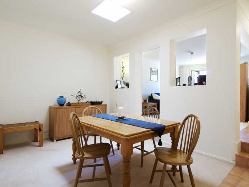 8 Lind Close, Fraser ACT 2615