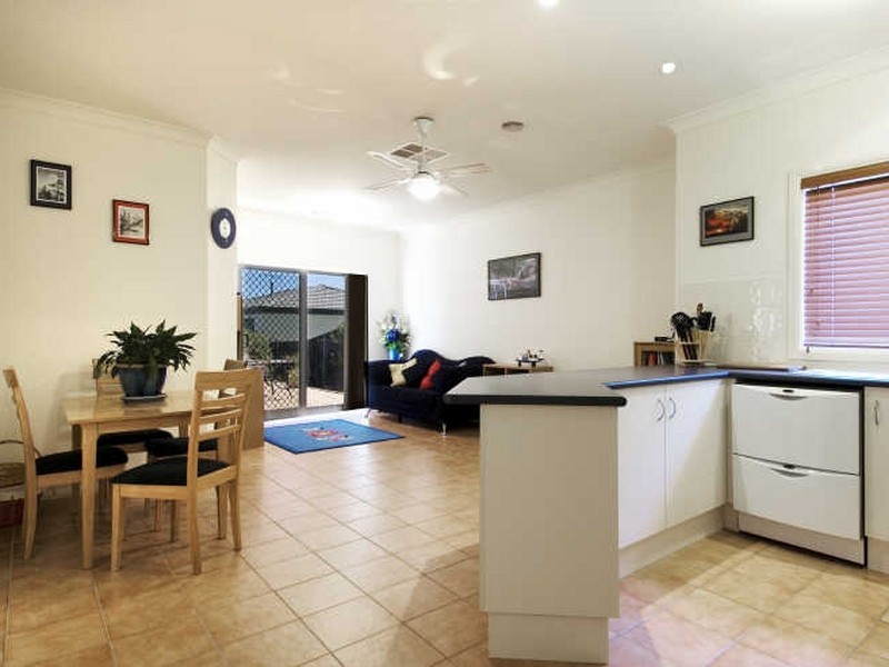 8 Lind Close, Fraser ACT 2615
