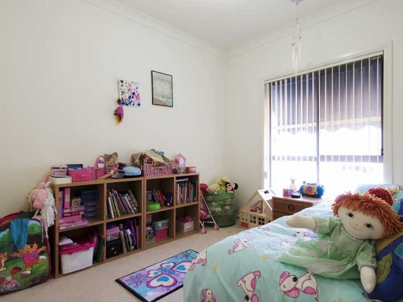 8 Lind Close, Fraser ACT 2615