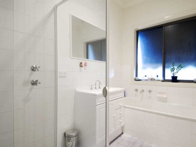 8 Lind Close, Fraser ACT 2615
