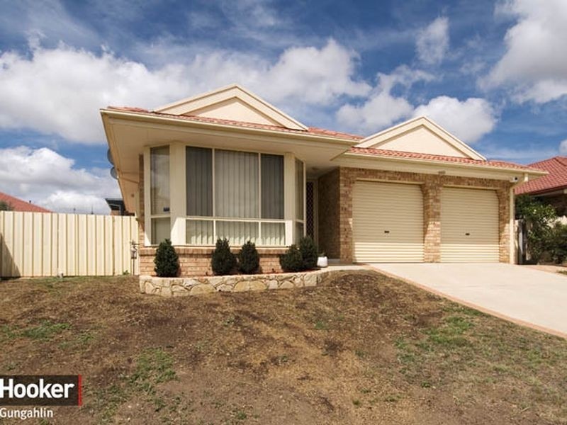 14 Bendora Crecent, Palmerston ACT 2913