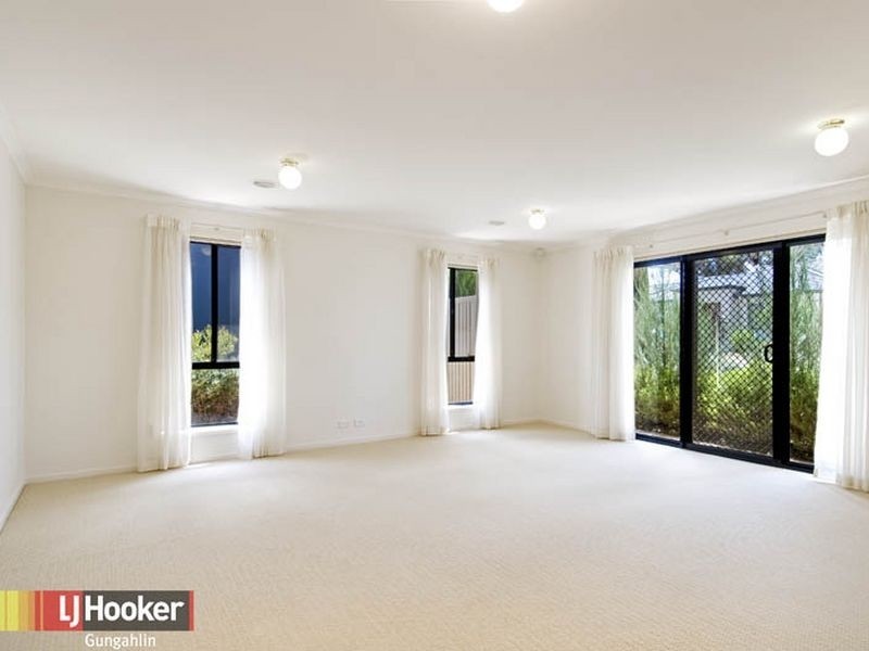 9 Chidley Street, Gungahlin ACT 2912
