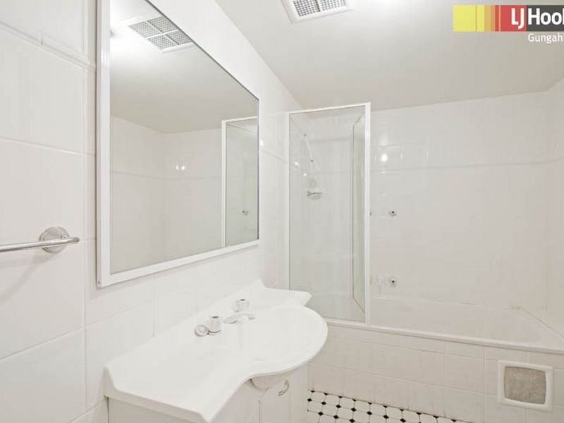 59/20 Federal Highway, Watson ACT 2602