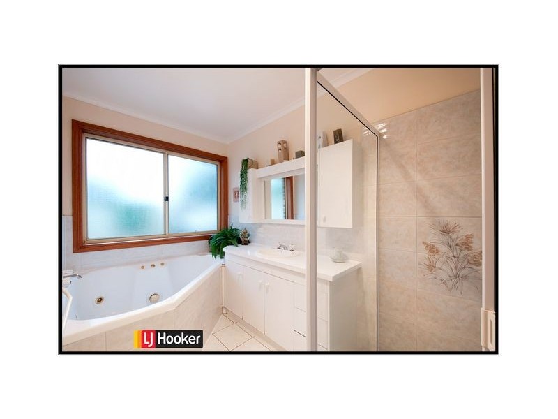 26 Bimberi Crescent, Palmerston ACT 2913