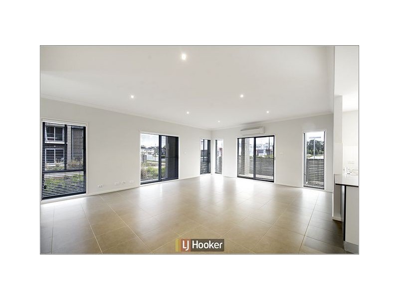 1/1 Jack Ryan Street, Forde ACT 2914