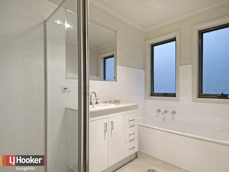 19 Moonlight Avenue, Harrison ACT 2914