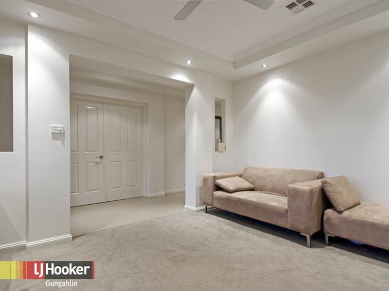 14 De Mole Street, Dunlop ACT 2615