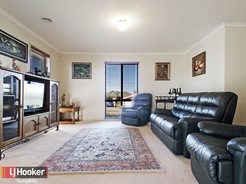 15 Proserpine Circuit, Amaroo ACT 2914