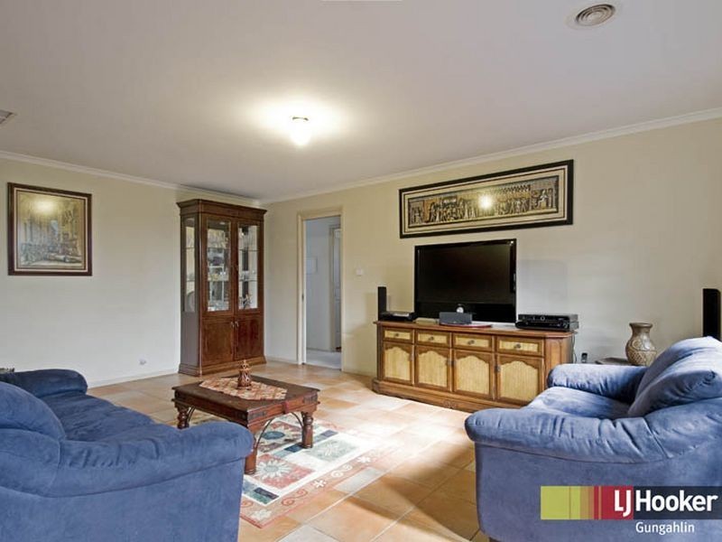 15 Proserpine Circuit, Amaroo ACT 2914