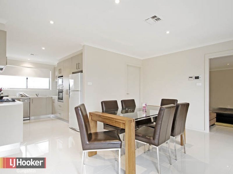 11 Nancy Cato Street, Franklin ACT 2913