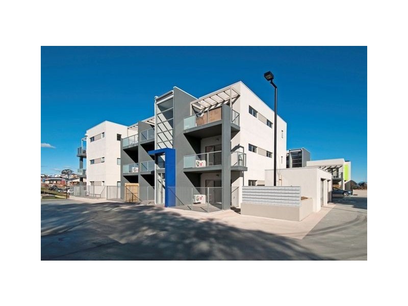 82/75 Elizabeth Jolley Street, Franklin ACT 2913