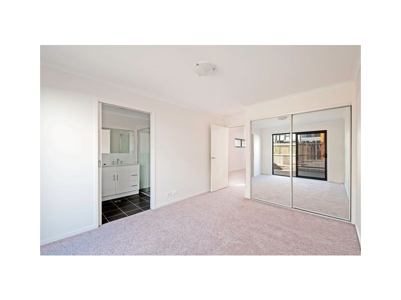 82/75 Elizabeth Jolley Street, Franklin ACT 2913