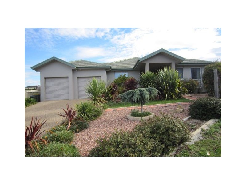 9 Hutcheon Place, Nicholls ACT 2913