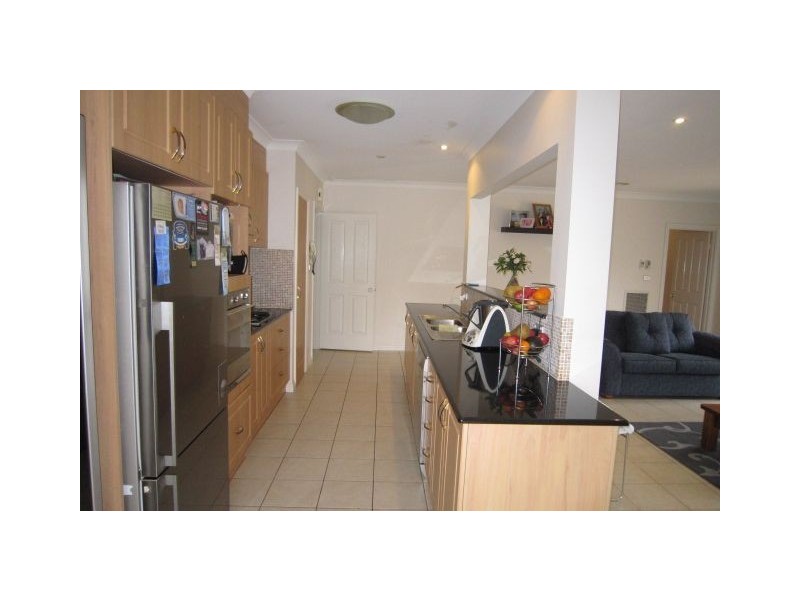9 Hutcheon Place, Nicholls ACT 2913