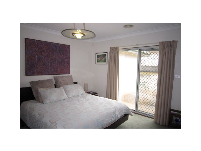 9 Hutcheon Place, Nicholls ACT 2913