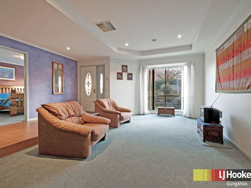 98 Kelleway Avenue, Nicholls ACT 2913