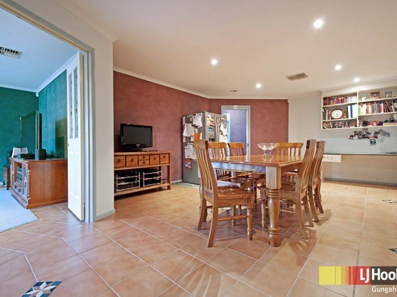 98 Kelleway Avenue, Nicholls ACT 2913