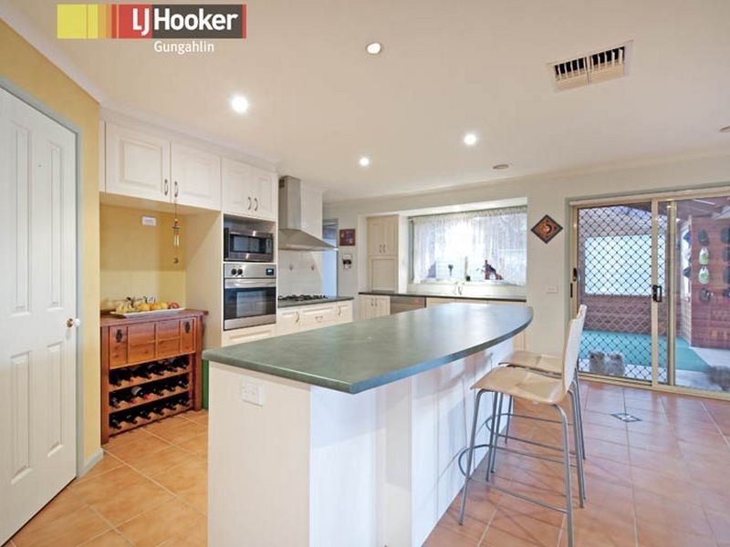 98 Kelleway Avenue, Nicholls ACT 2913
