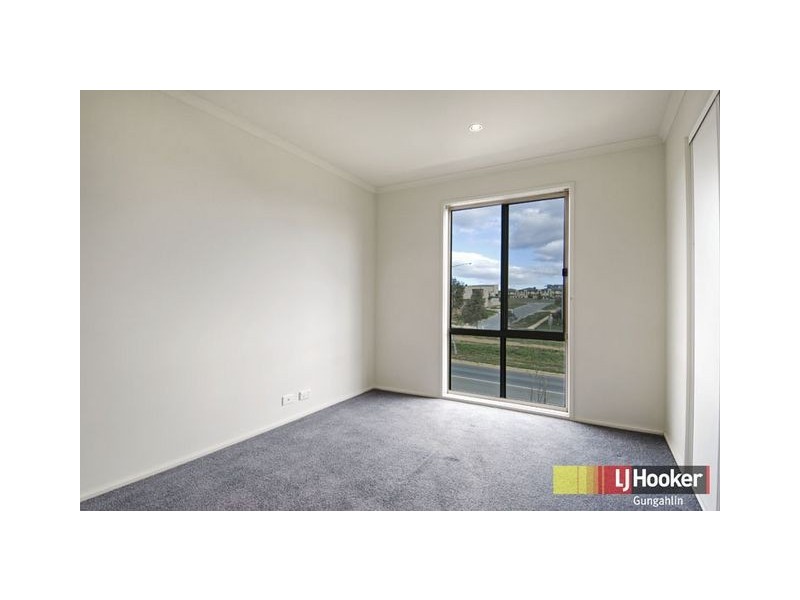 313 Anthony Rolfe Avenue, Gungahlin ACT 2912