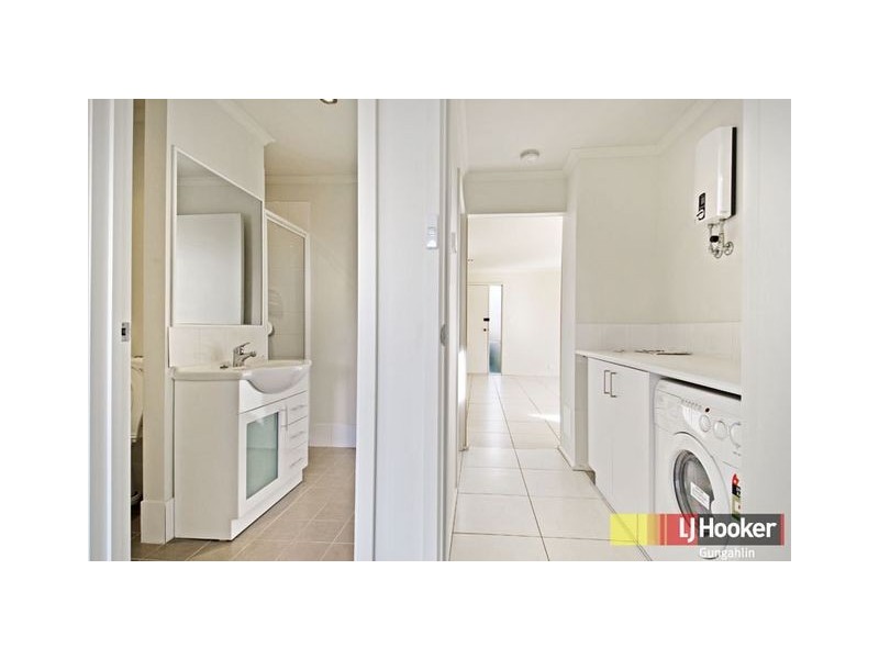 313 Anthony Rolfe Avenue, Gungahlin ACT 2912