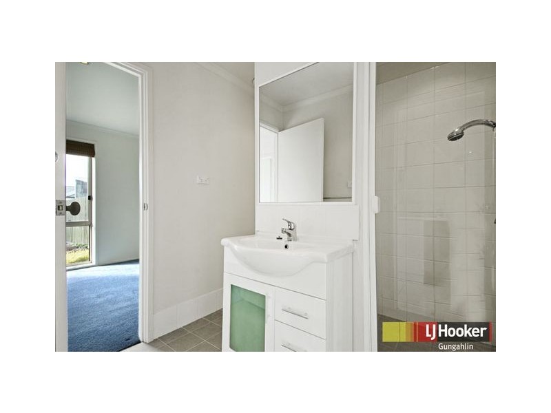 313 Anthony Rolfe Avenue, Gungahlin ACT 2912