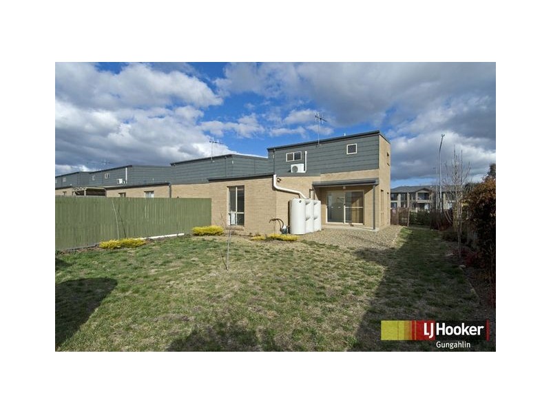 313 Anthony Rolfe Avenue, Gungahlin ACT 2912