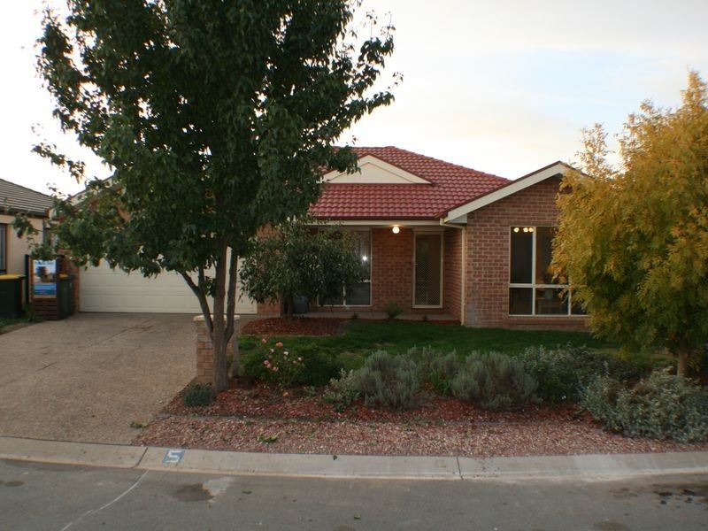 5 Inkerman Street, Amaroo ACT 2914