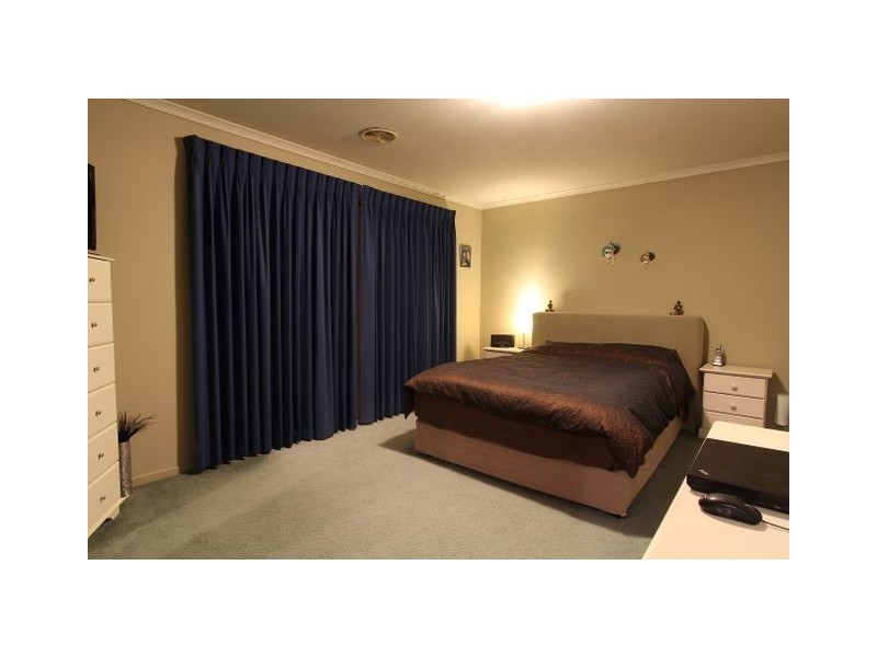 82 Kelleway Avenue, Nicholls ACT 2913