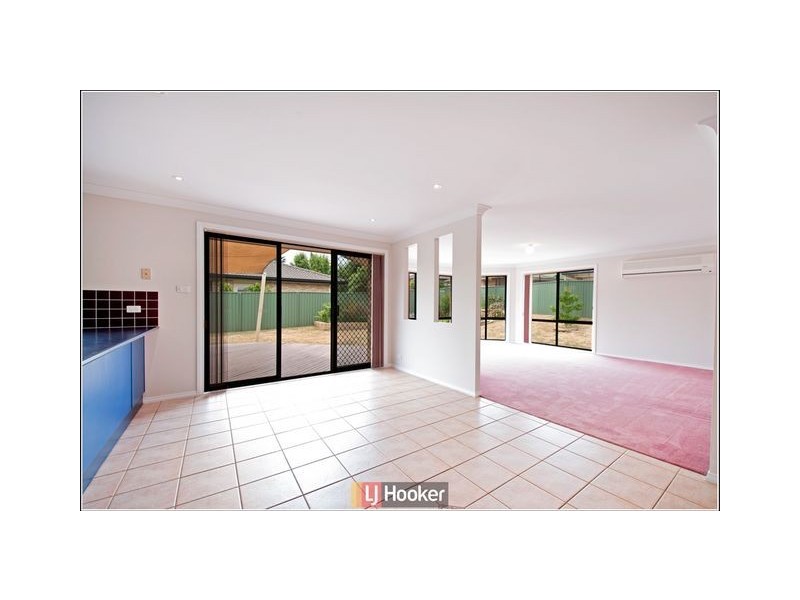 102 Katherine Avenue, Amaroo ACT 2914