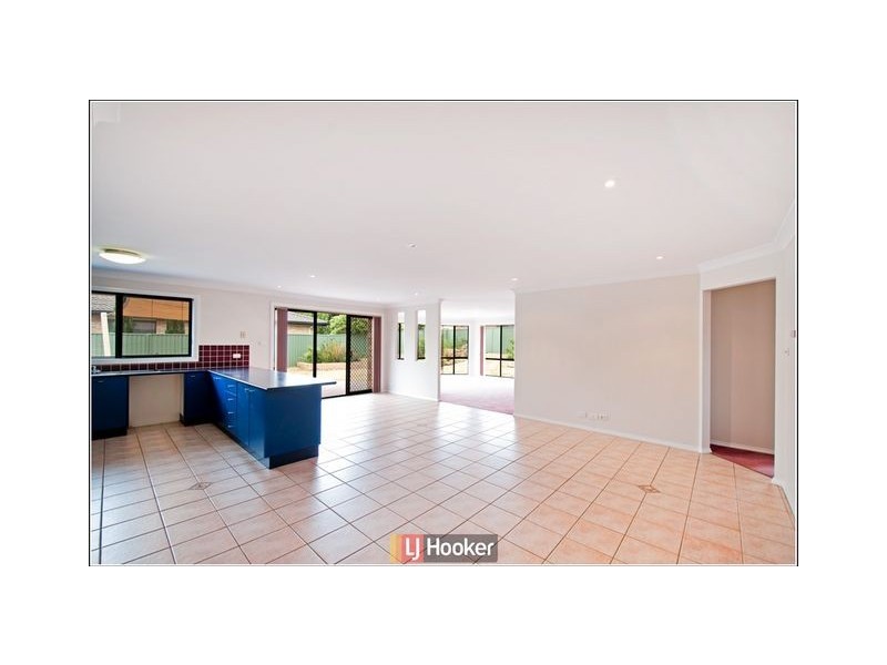102 Katherine Avenue, Amaroo ACT 2914