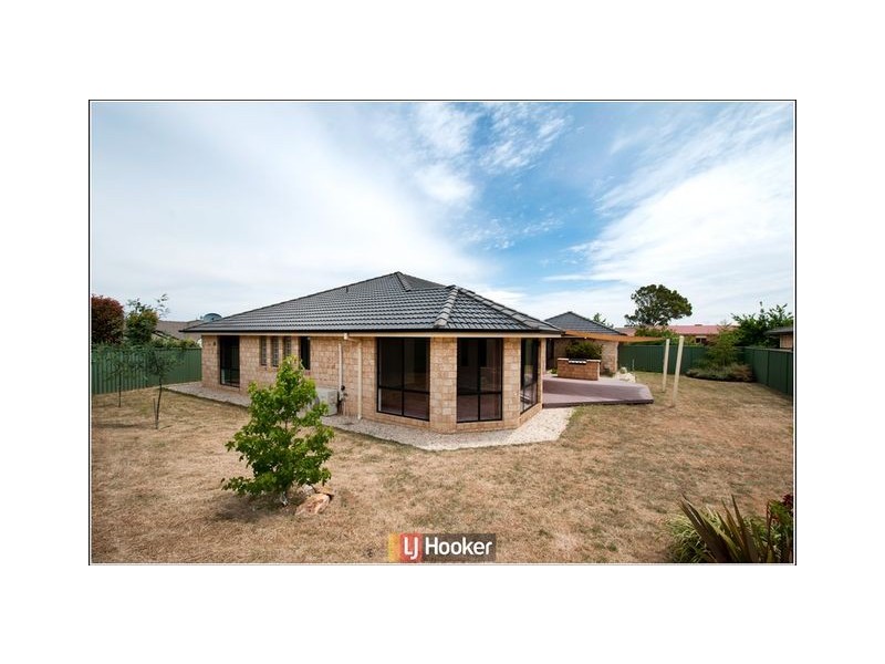 102 Katherine Avenue, Amaroo ACT 2914