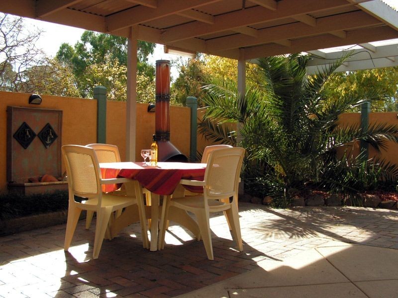 10 Whittell Crescent, Florey ACT 2615