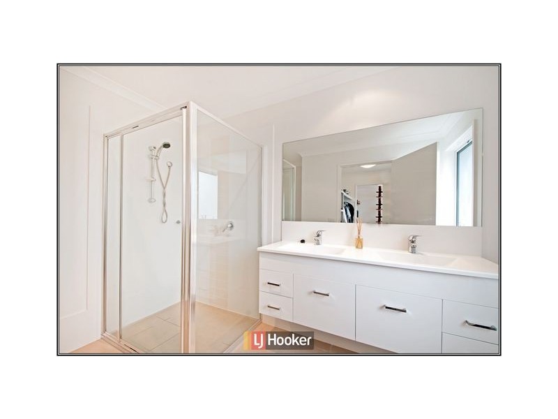 10/16 Neil Harris Crescent, Forde ACT 2914