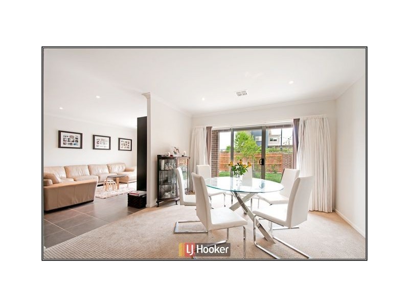 10/16 Neil Harris Crescent, Forde ACT 2914