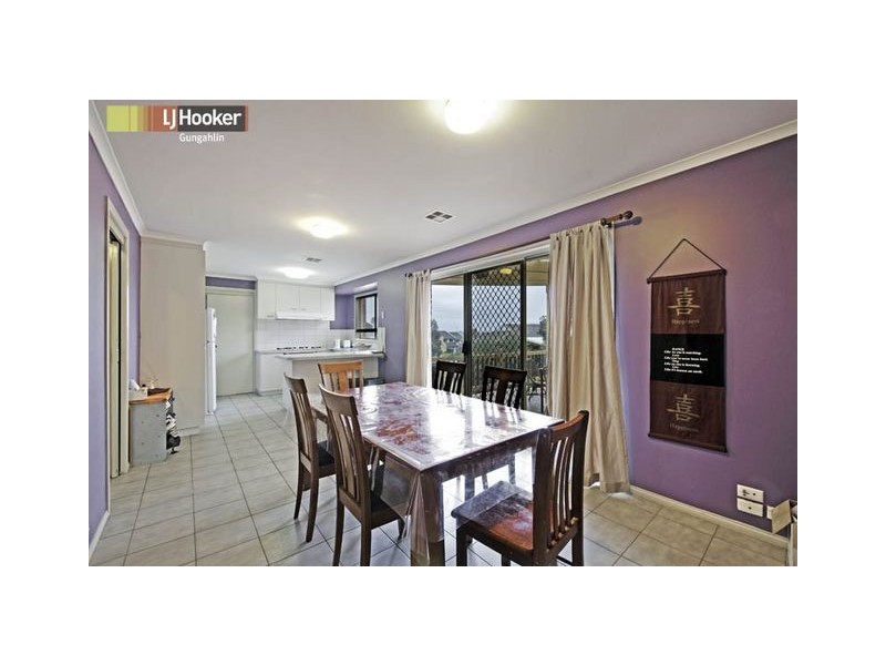 8 Buru Close, Ngunnawal ACT 2913