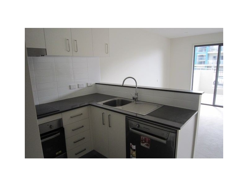 104/104 Henry Kendall Street, Franklin ACT 2913