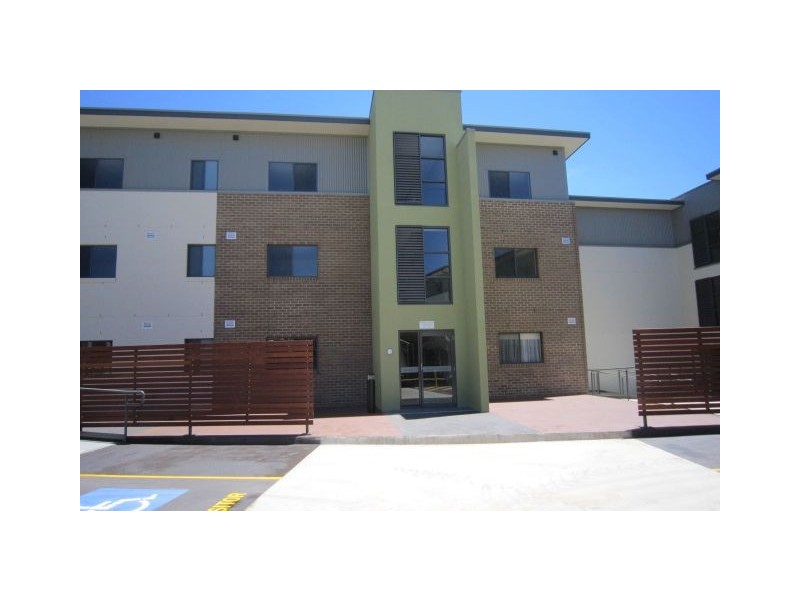 104/104 Henry Kendall Street, Franklin ACT 2913