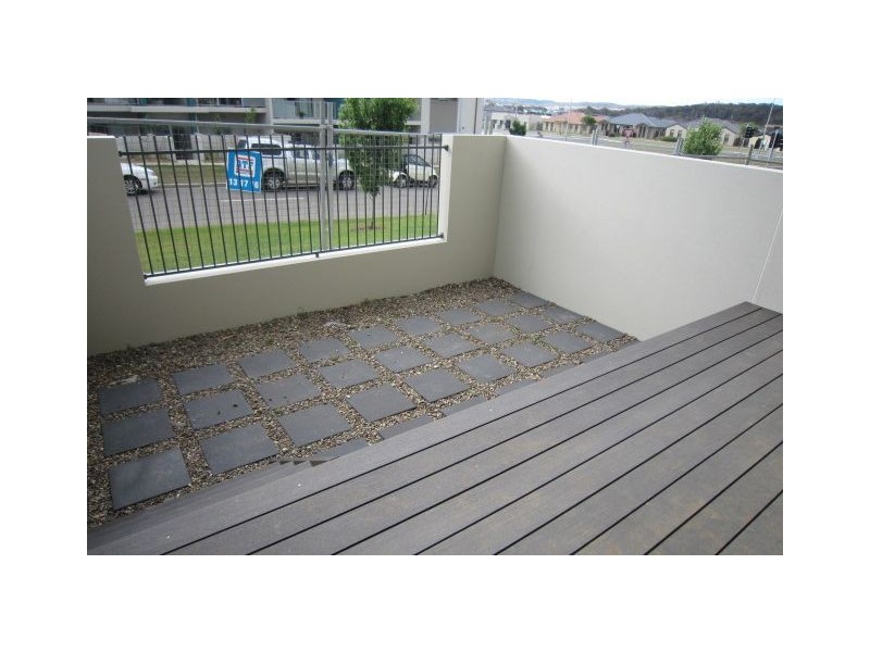 104/104 Henry Kendall Street, Franklin ACT 2913